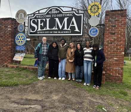 Students Learn — And Work — During Winter Break Immersion Trips