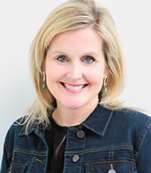 Lynne Clarke headshot