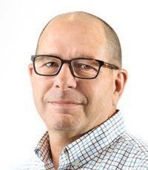Daniel Martin headshot
