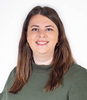 Hannah Tarwater Headshot