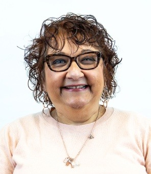 Leslie Merced headshot
