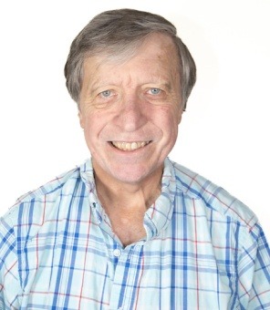 Tim MacDonald headshot