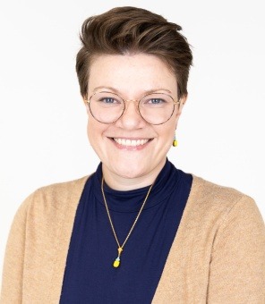 Marta Watters headshot