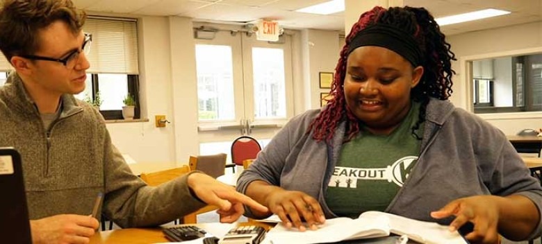 Students Use Teaching in Learning Center to Propel Careers in Education